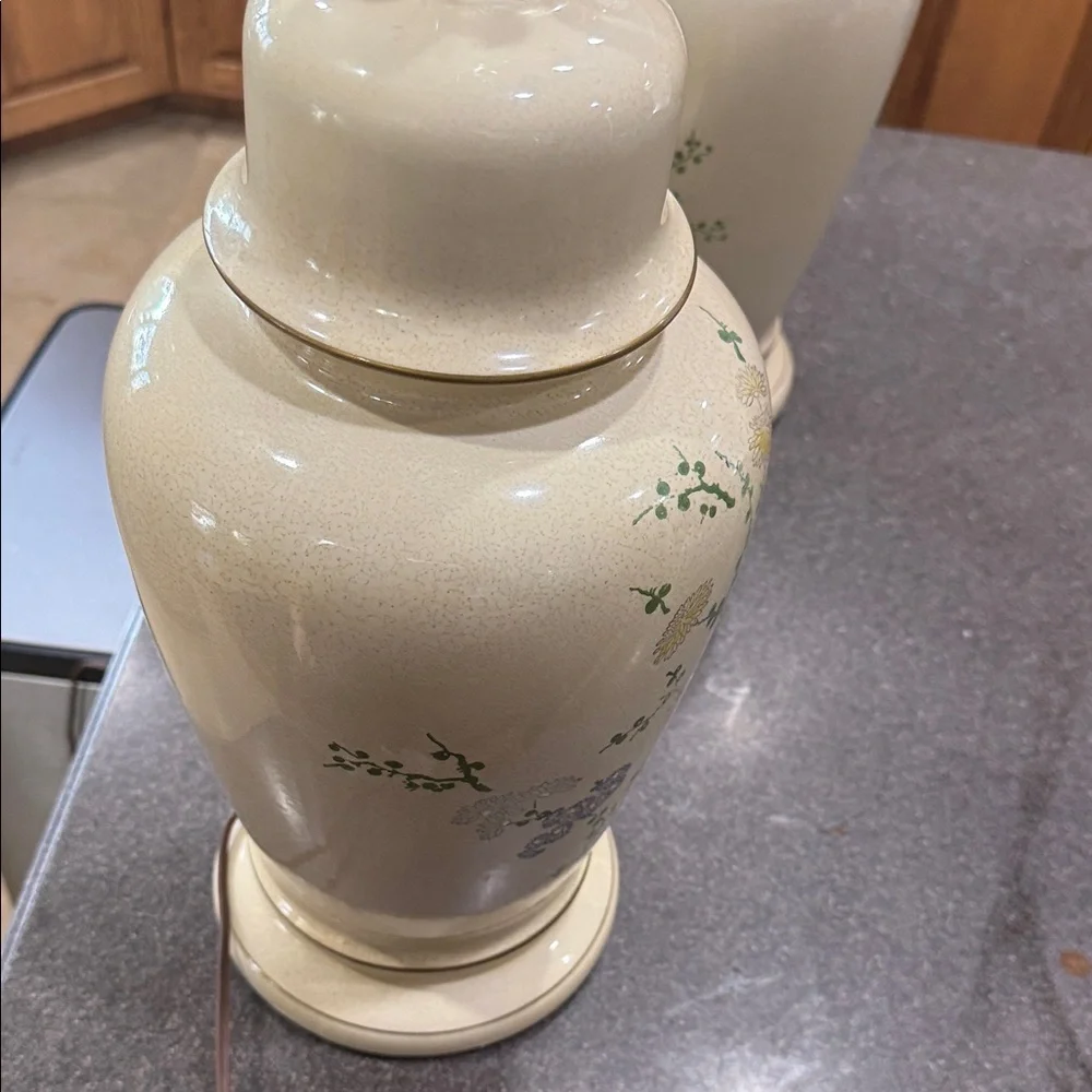 Vintage Cream Floral Porcelain ginger jar Lamp (Set of 2)